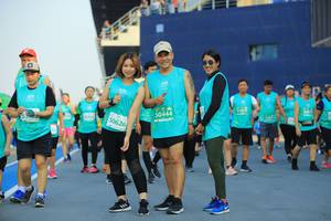 BIB: 50444, 50626
                            <button type="button" onclick="openModal(10536346)" class="btn btn-primary btn-sm float-right btn-popup" data-toggle="modal" data-target=".modal-high-quality">
                        <i class="fas fa-shopping-cart"></i> Add to Cart
                    </button>
                                            <button type="button" onclick="isThisMe(10536346, true)" class="btn btn-success btn-sm float-right btn-popup btn-isme hidden" data-toggle="tooltip" data-placement="bottom" title="นี่คือรูปของคุณใช่ไหม คลิกที่นี่เพื่อเอาเข้าอัลบั้ม">
                        <i class="fas fa-plus"></i> Add to album
                    </button>
                    <button type="button" onclick="isThisMe(10536346, false)" class="btn btn-warning btn-sm float-right btn-popup btn-isnotme hidden">
                        <i class="fas fa-ban"></i> Remove from album
                    </button>