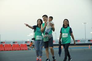 BIB: 52717, 52395, 1601
                            <button type="button" onclick="openModal(10565898)" class="btn btn-primary btn-sm float-right btn-popup" data-toggle="modal" data-target=".modal-high-quality">
                        <i class="fas fa-shopping-cart"></i> Add to Cart
                    </button>
                                            <button type="button" onclick="isThisMe(10565898, true)" class="btn btn-success btn-sm float-right btn-popup btn-isme hidden" data-toggle="tooltip" data-placement="bottom" title="นี่คือรูปของคุณใช่ไหม คลิกที่นี่เพื่อเอาเข้าอัลบั้ม">
                        <i class="fas fa-plus"></i> Add to album
                    </button>
                    <button type="button" onclick="isThisMe(10565898, false)" class="btn btn-warning btn-sm float-right btn-popup btn-isnotme hidden">
                        <i class="fas fa-ban"></i> Remove from album
                    </button>