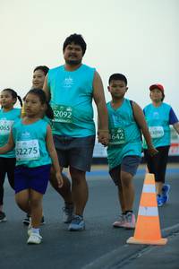 BIB: 52092, 065, 3090, 1642, 2275
                            <button type="button" onclick="openModal(10565211)" class="btn btn-primary btn-sm float-right btn-popup" data-toggle="modal" data-target=".modal-high-quality">
                        <i class="fas fa-shopping-cart"></i> Add to Cart
                    </button>
                                            <button type="button" onclick="isThisMe(10565211, true)" class="btn btn-success btn-sm float-right btn-popup btn-isme hidden" data-toggle="tooltip" data-placement="bottom" title="นี่คือรูปของคุณใช่ไหม คลิกที่นี่เพื่อเอาเข้าอัลบั้ม">
                        <i class="fas fa-plus"></i> Add to album
                    </button>
                    <button type="button" onclick="isThisMe(10565211, false)" class="btn btn-warning btn-sm float-right btn-popup btn-isnotme hidden">
                        <i class="fas fa-ban"></i> Remove from album
                    </button>