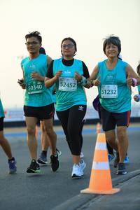 BIB: 52452, 50340, 51232
                            <button type="button" onclick="openModal(10545835)" class="btn btn-primary btn-sm float-right btn-popup" data-toggle="modal" data-target=".modal-high-quality">
                        <i class="fas fa-shopping-cart"></i> Add to Cart
                    </button>
                                            <button type="button" onclick="isThisMe(10545835, true)" class="btn btn-success btn-sm float-right btn-popup btn-isme hidden" data-toggle="tooltip" data-placement="bottom" title="นี่คือรูปของคุณใช่ไหม คลิกที่นี่เพื่อเอาเข้าอัลบั้ม">
                        <i class="fas fa-plus"></i> Add to album
                    </button>
                    <button type="button" onclick="isThisMe(10545835, false)" class="btn btn-warning btn-sm float-right btn-popup btn-isnotme hidden">
                        <i class="fas fa-ban"></i> Remove from album
                    </button>
