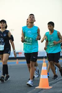 BIB: 51813, 5009, 377
                            <button type="button" onclick="openModal(10551888)" class="btn btn-primary btn-sm float-right btn-popup" data-toggle="modal" data-target=".modal-high-quality">
                        <i class="fas fa-shopping-cart"></i> Add to Cart
                    </button>
                                            <button type="button" onclick="isThisMe(10551888, true)" class="btn btn-success btn-sm float-right btn-popup btn-isme hidden" data-toggle="tooltip" data-placement="bottom" title="นี่คือรูปของคุณใช่ไหม คลิกที่นี่เพื่อเอาเข้าอัลบั้ม">
                        <i class="fas fa-plus"></i> Add to album
                    </button>
                    <button type="button" onclick="isThisMe(10551888, false)" class="btn btn-warning btn-sm float-right btn-popup btn-isnotme hidden">
                        <i class="fas fa-ban"></i> Remove from album
                    </button>