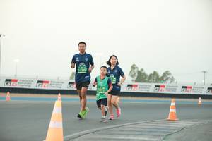 BIB: 53399, 394, 53393
                            <button type="button" onclick="openModal(10565916)" class="btn btn-primary btn-sm float-right btn-popup" data-toggle="modal" data-target=".modal-high-quality">
                        <i class="fas fa-shopping-cart"></i> Add to Cart
                    </button>
                                            <button type="button" onclick="isThisMe(10565916, true)" class="btn btn-success btn-sm float-right btn-popup btn-isme hidden" data-toggle="tooltip" data-placement="bottom" title="นี่คือรูปของคุณใช่ไหม คลิกที่นี่เพื่อเอาเข้าอัลบั้ม">
                        <i class="fas fa-plus"></i> Add to album
                    </button>
                    <button type="button" onclick="isThisMe(10565916, false)" class="btn btn-warning btn-sm float-right btn-popup btn-isnotme hidden">
                        <i class="fas fa-ban"></i> Remove from album
                    </button>