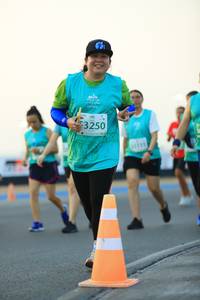 BIB: 3250
                            <button type="button" onclick="openModal(10550283)" class="btn btn-primary btn-sm float-right btn-popup" data-toggle="modal" data-target=".modal-high-quality">
                        <i class="fas fa-shopping-cart"></i> Add to Cart
                    </button>
                                            <button type="button" onclick="isThisMe(10550283, true)" class="btn btn-success btn-sm float-right btn-popup btn-isme hidden" data-toggle="tooltip" data-placement="bottom" title="นี่คือรูปของคุณใช่ไหม คลิกที่นี่เพื่อเอาเข้าอัลบั้ม">
                        <i class="fas fa-plus"></i> Add to album
                    </button>
                    <button type="button" onclick="isThisMe(10550283, false)" class="btn btn-warning btn-sm float-right btn-popup btn-isnotme hidden">
                        <i class="fas fa-ban"></i> Remove from album
                    </button>