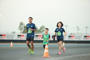 BIB: 533991, 53394, 5339
                            <button type="button" onclick="openModal(10565903)" class="btn btn-primary btn-sm float-right btn-popup" data-toggle="modal" data-target=".modal-high-quality">
                        <i class="fas fa-shopping-cart"></i> Add to Cart
                    </button>
                                            <button type="button" onclick="isThisMe(10565903, true)" class="btn btn-success btn-sm float-right btn-popup btn-isme hidden" data-toggle="tooltip" data-placement="bottom" title="นี่คือรูปของคุณใช่ไหม คลิกที่นี่เพื่อเอาเข้าอัลบั้ม">
                        <i class="fas fa-plus"></i> Add to album
                    </button>
                    <button type="button" onclick="isThisMe(10565903, false)" class="btn btn-warning btn-sm float-right btn-popup btn-isnotme hidden">
                        <i class="fas fa-ban"></i> Remove from album
                    </button>