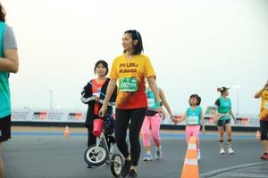 BIB: 50299
                            <button type="button" onclick="openModal(10565548)" class="btn btn-primary btn-sm float-right btn-popup" data-toggle="modal" data-target=".modal-high-quality">
                        <i class="fas fa-shopping-cart"></i> Add to Cart
                    </button>
                                            <button type="button" onclick="isThisMe(10565548, true)" class="btn btn-success btn-sm float-right btn-popup btn-isme hidden" data-toggle="tooltip" data-placement="bottom" title="นี่คือรูปของคุณใช่ไหม คลิกที่นี่เพื่อเอาเข้าอัลบั้ม">
                        <i class="fas fa-plus"></i> Add to album
                    </button>
                    <button type="button" onclick="isThisMe(10565548, false)" class="btn btn-warning btn-sm float-right btn-popup btn-isnotme hidden">
                        <i class="fas fa-ban"></i> Remove from album
                    </button>