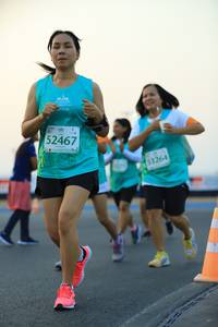 BIB: 52467, 53264
                            <button type="button" onclick="openModal(10552928)" class="btn btn-primary btn-sm float-right btn-popup" data-toggle="modal" data-target=".modal-high-quality">
                        <i class="fas fa-shopping-cart"></i> Add to Cart
                    </button>
                                            <button type="button" onclick="isThisMe(10552928, true)" class="btn btn-success btn-sm float-right btn-popup btn-isme hidden" data-toggle="tooltip" data-placement="bottom" title="นี่คือรูปของคุณใช่ไหม คลิกที่นี่เพื่อเอาเข้าอัลบั้ม">
                        <i class="fas fa-plus"></i> Add to album
                    </button>
                    <button type="button" onclick="isThisMe(10552928, false)" class="btn btn-warning btn-sm float-right btn-popup btn-isnotme hidden">
                        <i class="fas fa-ban"></i> Remove from album
                    </button>