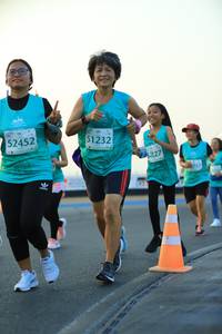 BIB: 52452, 51232, 52227
                            <button type="button" onclick="openModal(10545854)" class="btn btn-primary btn-sm float-right btn-popup" data-toggle="modal" data-target=".modal-high-quality">
                        <i class="fas fa-shopping-cart"></i> Add to Cart
                    </button>
                                            <button type="button" onclick="isThisMe(10545854, true)" class="btn btn-success btn-sm float-right btn-popup btn-isme hidden" data-toggle="tooltip" data-placement="bottom" title="นี่คือรูปของคุณใช่ไหม คลิกที่นี่เพื่อเอาเข้าอัลบั้ม">
                        <i class="fas fa-plus"></i> Add to album
                    </button>
                    <button type="button" onclick="isThisMe(10545854, false)" class="btn btn-warning btn-sm float-right btn-popup btn-isnotme hidden">
                        <i class="fas fa-ban"></i> Remove from album
                    </button>