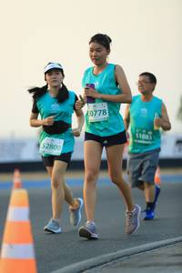 BIB: 0778, 51885, 2800
                            <button type="button" onclick="openModal(10546453)" class="btn btn-primary btn-sm float-right btn-popup" data-toggle="modal" data-target=".modal-high-quality">
                        <i class="fas fa-shopping-cart"></i> Add to Cart
                    </button>
                                            <button type="button" onclick="isThisMe(10546453, true)" class="btn btn-success btn-sm float-right btn-popup btn-isme hidden" data-toggle="tooltip" data-placement="bottom" title="นี่คือรูปของคุณใช่ไหม คลิกที่นี่เพื่อเอาเข้าอัลบั้ม">
                        <i class="fas fa-plus"></i> Add to album
                    </button>
                    <button type="button" onclick="isThisMe(10546453, false)" class="btn btn-warning btn-sm float-right btn-popup btn-isnotme hidden">
                        <i class="fas fa-ban"></i> Remove from album
                    </button>