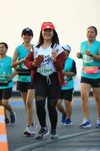 BIB: 1328, 51004, 765
                            <button type="button" onclick="openModal(10550181)" class="btn btn-primary btn-sm float-right btn-popup" data-toggle="modal" data-target=".modal-high-quality">
                        <i class="fas fa-shopping-cart"></i> Add to Cart
                    </button>
                                            <button type="button" onclick="isThisMe(10550181, true)" class="btn btn-success btn-sm float-right btn-popup btn-isme hidden" data-toggle="tooltip" data-placement="bottom" title="นี่คือรูปของคุณใช่ไหม คลิกที่นี่เพื่อเอาเข้าอัลบั้ม">
                        <i class="fas fa-plus"></i> Add to album
                    </button>
                    <button type="button" onclick="isThisMe(10550181, false)" class="btn btn-warning btn-sm float-right btn-popup btn-isnotme hidden">
                        <i class="fas fa-ban"></i> Remove from album
                    </button>