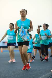 BIB: 087
                            <button type="button" onclick="openModal(10564649)" class="btn btn-primary btn-sm float-right btn-popup" data-toggle="modal" data-target=".modal-high-quality">
                        <i class="fas fa-shopping-cart"></i> Add to Cart
                    </button>
                                            <button type="button" onclick="isThisMe(10564649, true)" class="btn btn-success btn-sm float-right btn-popup btn-isme hidden" data-toggle="tooltip" data-placement="bottom" title="นี่คือรูปของคุณใช่ไหม คลิกที่นี่เพื่อเอาเข้าอัลบั้ม">
                        <i class="fas fa-plus"></i> Add to album
                    </button>
                    <button type="button" onclick="isThisMe(10564649, false)" class="btn btn-warning btn-sm float-right btn-popup btn-isnotme hidden">
                        <i class="fas fa-ban"></i> Remove from album
                    </button>