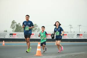 BIB: 53399, 53394, 53393
                            <button type="button" onclick="openModal(10565905)" class="btn btn-primary btn-sm float-right btn-popup" data-toggle="modal" data-target=".modal-high-quality">
                        <i class="fas fa-shopping-cart"></i> Add to Cart
                    </button>
                                            <button type="button" onclick="isThisMe(10565905, true)" class="btn btn-success btn-sm float-right btn-popup btn-isme hidden" data-toggle="tooltip" data-placement="bottom" title="นี่คือรูปของคุณใช่ไหม คลิกที่นี่เพื่อเอาเข้าอัลบั้ม">
                        <i class="fas fa-plus"></i> Add to album
                    </button>
                    <button type="button" onclick="isThisMe(10565905, false)" class="btn btn-warning btn-sm float-right btn-popup btn-isnotme hidden">
                        <i class="fas fa-ban"></i> Remove from album
                    </button>