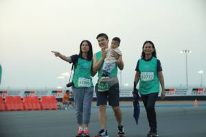 BIB: 2717, 52395, 1601
                            <button type="button" onclick="openModal(10565886)" class="btn btn-primary btn-sm float-right btn-popup" data-toggle="modal" data-target=".modal-high-quality">
                        <i class="fas fa-shopping-cart"></i> Add to Cart
                    </button>
                                            <button type="button" onclick="isThisMe(10565886, true)" class="btn btn-success btn-sm float-right btn-popup btn-isme hidden" data-toggle="tooltip" data-placement="bottom" title="นี่คือรูปของคุณใช่ไหม คลิกที่นี่เพื่อเอาเข้าอัลบั้ม">
                        <i class="fas fa-plus"></i> Add to album
                    </button>
                    <button type="button" onclick="isThisMe(10565886, false)" class="btn btn-warning btn-sm float-right btn-popup btn-isnotme hidden">
                        <i class="fas fa-ban"></i> Remove from album
                    </button>