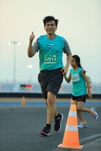 BIB: 52014, 2231
                            <button type="button" onclick="openModal(10565275)" class="btn btn-primary btn-sm float-right btn-popup" data-toggle="modal" data-target=".modal-high-quality">
                        <i class="fas fa-shopping-cart"></i> Add to Cart
                    </button>
                                            <button type="button" onclick="isThisMe(10565275, true)" class="btn btn-success btn-sm float-right btn-popup btn-isme hidden" data-toggle="tooltip" data-placement="bottom" title="นี่คือรูปของคุณใช่ไหม คลิกที่นี่เพื่อเอาเข้าอัลบั้ม">
                        <i class="fas fa-plus"></i> Add to album
                    </button>
                    <button type="button" onclick="isThisMe(10565275, false)" class="btn btn-warning btn-sm float-right btn-popup btn-isnotme hidden">
                        <i class="fas fa-ban"></i> Remove from album
                    </button>