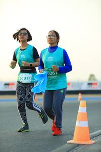 BIB: 0281, 51015
                            <button type="button" onclick="openModal(10543935)" class="btn btn-primary btn-sm float-right btn-popup" data-toggle="modal" data-target=".modal-high-quality">
                        <i class="fas fa-shopping-cart"></i> Add to Cart
                    </button>
                                            <button type="button" onclick="isThisMe(10543935, true)" class="btn btn-success btn-sm float-right btn-popup btn-isme hidden" data-toggle="tooltip" data-placement="bottom" title="นี่คือรูปของคุณใช่ไหม คลิกที่นี่เพื่อเอาเข้าอัลบั้ม">
                        <i class="fas fa-plus"></i> Add to album
                    </button>
                    <button type="button" onclick="isThisMe(10543935, false)" class="btn btn-warning btn-sm float-right btn-popup btn-isnotme hidden">
                        <i class="fas fa-ban"></i> Remove from album
                    </button>