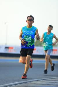 BIB: 50395, 082
                            <button type="button" onclick="openModal(10539114)" class="btn btn-primary btn-sm float-right btn-popup" data-toggle="modal" data-target=".modal-high-quality">
                        <i class="fas fa-shopping-cart"></i> Add to Cart
                    </button>
                                            <button type="button" onclick="isThisMe(10539114, true)" class="btn btn-success btn-sm float-right btn-popup btn-isme hidden" data-toggle="tooltip" data-placement="bottom" title="นี่คือรูปของคุณใช่ไหม คลิกที่นี่เพื่อเอาเข้าอัลบั้ม">
                        <i class="fas fa-plus"></i> Add to album
                    </button>
                    <button type="button" onclick="isThisMe(10539114, false)" class="btn btn-warning btn-sm float-right btn-popup btn-isnotme hidden">
                        <i class="fas fa-ban"></i> Remove from album
                    </button>