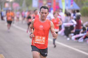 BIB: 20075
                            <button type="button" onclick="openModal(10818473)" class="btn btn-primary btn-sm float-right btn-popup" data-toggle="modal" data-target=".modal-high-quality">
                        <i class="fas fa-shopping-cart"></i> Add to Cart
                    </button>
                                            <button type="button" onclick="isThisMe(10818473, true)" class="btn btn-success btn-sm float-right btn-popup btn-isme hidden" data-toggle="tooltip" data-placement="bottom" title="นี่คือรูปของคุณใช่ไหม คลิกที่นี่เพื่อเอาเข้าอัลบั้ม">
                        <i class="fas fa-plus"></i> Add to album
                    </button>
                    <button type="button" onclick="isThisMe(10818473, false)" class="btn btn-warning btn-sm float-right btn-popup btn-isnotme hidden">
                        <i class="fas fa-ban"></i> Remove from album
                    </button>