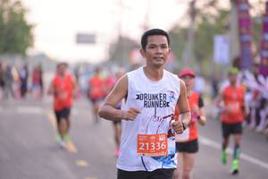 BIB: 21336
                            <button type="button" onclick="openModal(10816322)" class="btn btn-primary btn-sm float-right btn-popup" data-toggle="modal" data-target=".modal-high-quality">
                        <i class="fas fa-shopping-cart"></i> Add to Cart
                    </button>
                                            <button type="button" onclick="isThisMe(10816322, true)" class="btn btn-success btn-sm float-right btn-popup btn-isme hidden" data-toggle="tooltip" data-placement="bottom" title="นี่คือรูปของคุณใช่ไหม คลิกที่นี่เพื่อเอาเข้าอัลบั้ม">
                        <i class="fas fa-plus"></i> Add to album
                    </button>
                    <button type="button" onclick="isThisMe(10816322, false)" class="btn btn-warning btn-sm float-right btn-popup btn-isnotme hidden">
                        <i class="fas fa-ban"></i> Remove from album
                    </button>