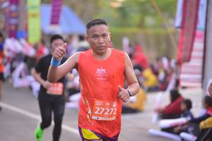 BIB: 27272
                            <button type="button" onclick="openModal(10828628)" class="btn btn-primary btn-sm float-right btn-popup" data-toggle="modal" data-target=".modal-high-quality">
                        <i class="fas fa-shopping-cart"></i> Add to Cart
                    </button>
                                            <button type="button" onclick="isThisMe(10828628, true)" class="btn btn-success btn-sm float-right btn-popup btn-isme hidden" data-toggle="tooltip" data-placement="bottom" title="นี่คือรูปของคุณใช่ไหม คลิกที่นี่เพื่อเอาเข้าอัลบั้ม">
                        <i class="fas fa-plus"></i> Add to album
                    </button>
                    <button type="button" onclick="isThisMe(10828628, false)" class="btn btn-warning btn-sm float-right btn-popup btn-isnotme hidden">
                        <i class="fas fa-ban"></i> Remove from album
                    </button>