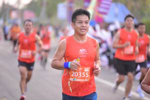 BIB: 20355
                            <button type="button" onclick="openModal(10818540)" class="btn btn-primary btn-sm float-right btn-popup" data-toggle="modal" data-target=".modal-high-quality">
                        <i class="fas fa-shopping-cart"></i> Add to Cart
                    </button>
                                            <button type="button" onclick="isThisMe(10818540, true)" class="btn btn-success btn-sm float-right btn-popup btn-isme hidden" data-toggle="tooltip" data-placement="bottom" title="นี่คือรูปของคุณใช่ไหม คลิกที่นี่เพื่อเอาเข้าอัลบั้ม">
                        <i class="fas fa-plus"></i> Add to album
                    </button>
                    <button type="button" onclick="isThisMe(10818540, false)" class="btn btn-warning btn-sm float-right btn-popup btn-isnotme hidden">
                        <i class="fas fa-ban"></i> Remove from album
                    </button>
