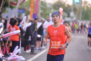 BIB: 21776
                            <button type="button" onclick="openModal(10834616)" class="btn btn-primary btn-sm float-right btn-popup" data-toggle="modal" data-target=".modal-high-quality">
                        <i class="fas fa-shopping-cart"></i> Add to Cart
                    </button>
                                            <button type="button" onclick="isThisMe(10834616, true)" class="btn btn-success btn-sm float-right btn-popup btn-isme hidden" data-toggle="tooltip" data-placement="bottom" title="นี่คือรูปของคุณใช่ไหม คลิกที่นี่เพื่อเอาเข้าอัลบั้ม">
                        <i class="fas fa-plus"></i> Add to album
                    </button>
                    <button type="button" onclick="isThisMe(10834616, false)" class="btn btn-warning btn-sm float-right btn-popup btn-isnotme hidden">
                        <i class="fas fa-ban"></i> Remove from album
                    </button>
