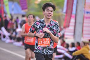 BIB: 21433
                            <button type="button" onclick="openModal(10831353)" class="btn btn-primary btn-sm float-right btn-popup" data-toggle="modal" data-target=".modal-high-quality">
                        <i class="fas fa-shopping-cart"></i> Add to Cart
                    </button>
                                            <button type="button" onclick="isThisMe(10831353, true)" class="btn btn-success btn-sm float-right btn-popup btn-isme hidden" data-toggle="tooltip" data-placement="bottom" title="นี่คือรูปของคุณใช่ไหม คลิกที่นี่เพื่อเอาเข้าอัลบั้ม">
                        <i class="fas fa-plus"></i> Add to album
                    </button>
                    <button type="button" onclick="isThisMe(10831353, false)" class="btn btn-warning btn-sm float-right btn-popup btn-isnotme hidden">
                        <i class="fas fa-ban"></i> Remove from album
                    </button>