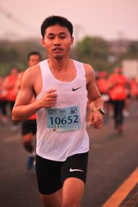 BIB: 10652
                            <button type="button" onclick="openModal(12757468)" class="btn btn-primary btn-sm float-right btn-popup" data-toggle="modal" data-target=".modal-high-quality">
                        <i class="fas fa-shopping-cart"></i> Add to Cart
                    </button>
                                            <button type="button" onclick="isThisMe(12757468, true)" class="btn btn-success btn-sm float-right btn-popup btn-isme hidden" data-toggle="tooltip" data-placement="bottom" title="นี่คือรูปของคุณใช่ไหม คลิกที่นี่เพื่อเอาเข้าอัลบั้ม">
                        <i class="fas fa-plus"></i> Add to album
                    </button>
                    <button type="button" onclick="isThisMe(12757468, false)" class="btn btn-warning btn-sm float-right btn-popup btn-isnotme hidden">
                        <i class="fas fa-ban"></i> Remove from album
                    </button>