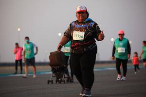 BIB: 53356
                            <button type="button" onclick="openModal(12046344)" class="btn btn-primary btn-sm float-right btn-popup" data-toggle="modal" data-target=".modal-high-quality">
                        <i class="fas fa-shopping-cart"></i> Add to Cart
                    </button>
                                            <button type="button" onclick="isThisMe(12046344, true)" class="btn btn-success btn-sm float-right btn-popup btn-isme hidden" data-toggle="tooltip" data-placement="bottom" title="นี่คือรูปของคุณใช่ไหม คลิกที่นี่เพื่อเอาเข้าอัลบั้ม">
                        <i class="fas fa-plus"></i> Add to album
                    </button>
                    <button type="button" onclick="isThisMe(12046344, false)" class="btn btn-warning btn-sm float-right btn-popup btn-isnotme hidden">
                        <i class="fas fa-ban"></i> Remove from album
                    </button>