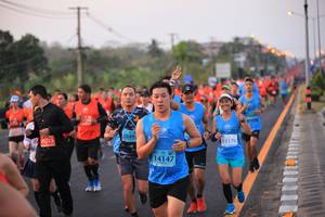 BIB: 1049, 20215, 12176, 14147
                            <button type="button" onclick="openModal(12771136)" class="btn btn-primary btn-sm float-right btn-popup" data-toggle="modal" data-target=".modal-high-quality">
                        <i class="fas fa-shopping-cart"></i> Add to Cart
                    </button>
                                            <button type="button" onclick="isThisMe(12771136, true)" class="btn btn-success btn-sm float-right btn-popup btn-isme hidden" data-toggle="tooltip" data-placement="bottom" title="นี่คือรูปของคุณใช่ไหม คลิกที่นี่เพื่อเอาเข้าอัลบั้ม">
                        <i class="fas fa-plus"></i> Add to album
                    </button>
                    <button type="button" onclick="isThisMe(12771136, false)" class="btn btn-warning btn-sm float-right btn-popup btn-isnotme hidden">
                        <i class="fas fa-ban"></i> Remove from album
                    </button>