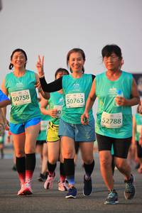 BIB: 50758, 50763, 52788, 
                            <button type="button" onclick="openModal(11897239)" class="btn btn-primary btn-sm float-right btn-popup" data-toggle="modal" data-target=".modal-high-quality">
                        <i class="fas fa-shopping-cart"></i> Add to Cart
                    </button>
                                            <button type="button" onclick="isThisMe(11897239, true)" class="btn btn-success btn-sm float-right btn-popup btn-isme hidden" data-toggle="tooltip" data-placement="bottom" title="นี่คือรูปของคุณใช่ไหม คลิกที่นี่เพื่อเอาเข้าอัลบั้ม">
                        <i class="fas fa-plus"></i> Add to album
                    </button>
                    <button type="button" onclick="isThisMe(11897239, false)" class="btn btn-warning btn-sm float-right btn-popup btn-isnotme hidden">
                        <i class="fas fa-ban"></i> Remove from album
                    </button>