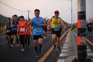 BIB: 41841, 29642, 10662, 10610, 0105
                            <button type="button" onclick="openModal(12771330)" class="btn btn-primary btn-sm float-right btn-popup" data-toggle="modal" data-target=".modal-high-quality">
                        <i class="fas fa-shopping-cart"></i> Add to Cart
                    </button>
                                            <button type="button" onclick="isThisMe(12771330, true)" class="btn btn-success btn-sm float-right btn-popup btn-isme hidden" data-toggle="tooltip" data-placement="bottom" title="นี่คือรูปของคุณใช่ไหม คลิกที่นี่เพื่อเอาเข้าอัลบั้ม">
                        <i class="fas fa-plus"></i> Add to album
                    </button>
                    <button type="button" onclick="isThisMe(12771330, false)" class="btn btn-warning btn-sm float-right btn-popup btn-isnotme hidden">
                        <i class="fas fa-ban"></i> Remove from album
                    </button>