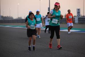 BIB: 51033, 53127, 5054, 150
                            <button type="button" onclick="openModal(11990047)" class="btn btn-primary btn-sm float-right btn-popup" data-toggle="modal" data-target=".modal-high-quality">
                        <i class="fas fa-shopping-cart"></i> Add to Cart
                    </button>
                                            <button type="button" onclick="isThisMe(11990047, true)" class="btn btn-success btn-sm float-right btn-popup btn-isme hidden" data-toggle="tooltip" data-placement="bottom" title="นี่คือรูปของคุณใช่ไหม คลิกที่นี่เพื่อเอาเข้าอัลบั้ม">
                        <i class="fas fa-plus"></i> Add to album
                    </button>
                    <button type="button" onclick="isThisMe(11990047, false)" class="btn btn-warning btn-sm float-right btn-popup btn-isnotme hidden">
                        <i class="fas fa-ban"></i> Remove from album
                    </button>