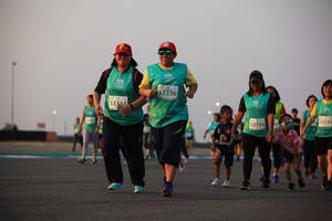 BIB: 53336, 53334, 153135, 52714
                            <button type="button" onclick="openModal(11932489)" class="btn btn-primary btn-sm float-right btn-popup" data-toggle="modal" data-target=".modal-high-quality">
                        <i class="fas fa-shopping-cart"></i> Add to Cart
                    </button>
                                            <button type="button" onclick="isThisMe(11932489, true)" class="btn btn-success btn-sm float-right btn-popup btn-isme hidden" data-toggle="tooltip" data-placement="bottom" title="นี่คือรูปของคุณใช่ไหม คลิกที่นี่เพื่อเอาเข้าอัลบั้ม">
                        <i class="fas fa-plus"></i> Add to album
                    </button>
                    <button type="button" onclick="isThisMe(11932489, false)" class="btn btn-warning btn-sm float-right btn-popup btn-isnotme hidden">
                        <i class="fas fa-ban"></i> Remove from album
                    </button>