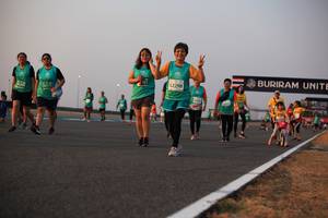 BIB: 401, 52298, 70115
                            <button type="button" onclick="openModal(11943214)" class="btn btn-primary btn-sm float-right btn-popup" data-toggle="modal" data-target=".modal-high-quality">
                        <i class="fas fa-shopping-cart"></i> Add to Cart
                    </button>
                                            <button type="button" onclick="isThisMe(11943214, true)" class="btn btn-success btn-sm float-right btn-popup btn-isme hidden" data-toggle="tooltip" data-placement="bottom" title="นี่คือรูปของคุณใช่ไหม คลิกที่นี่เพื่อเอาเข้าอัลบั้ม">
                        <i class="fas fa-plus"></i> Add to album
                    </button>
                    <button type="button" onclick="isThisMe(11943214, false)" class="btn btn-warning btn-sm float-right btn-popup btn-isnotme hidden">
                        <i class="fas fa-ban"></i> Remove from album
                    </button>