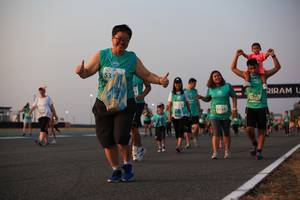 BIB: 0107
                            <button type="button" onclick="openModal(10551724)" class="btn btn-primary btn-sm float-right btn-popup" data-toggle="modal" data-target=".modal-high-quality">
                        <i class="fas fa-shopping-cart"></i> Add to Cart
                    </button>
                                            <button type="button" onclick="isThisMe(10551724, true)" class="btn btn-success btn-sm float-right btn-popup btn-isme hidden" data-toggle="tooltip" data-placement="bottom" title="นี่คือรูปของคุณใช่ไหม คลิกที่นี่เพื่อเอาเข้าอัลบั้ม">
                        <i class="fas fa-plus"></i> Add to album
                    </button>
                    <button type="button" onclick="isThisMe(10551724, false)" class="btn btn-warning btn-sm float-right btn-popup btn-isnotme hidden">
                        <i class="fas fa-ban"></i> Remove from album
                    </button>