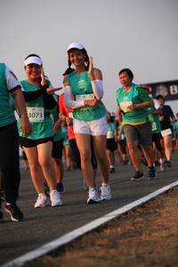 BIB: 3073
                            <button type="button" onclick="openModal(10541824)" class="btn btn-primary btn-sm float-right btn-popup" data-toggle="modal" data-target=".modal-high-quality">
                        <i class="fas fa-shopping-cart"></i> Add to Cart
                    </button>
                                            <button type="button" onclick="isThisMe(10541824, true)" class="btn btn-success btn-sm float-right btn-popup btn-isme hidden" data-toggle="tooltip" data-placement="bottom" title="นี่คือรูปของคุณใช่ไหม คลิกที่นี่เพื่อเอาเข้าอัลบั้ม">
                        <i class="fas fa-plus"></i> Add to album
                    </button>
                    <button type="button" onclick="isThisMe(10541824, false)" class="btn btn-warning btn-sm float-right btn-popup btn-isnotme hidden">
                        <i class="fas fa-ban"></i> Remove from album
                    </button>