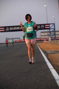 BIB: 1070
                            <button type="button" onclick="openModal(11972756)" class="btn btn-primary btn-sm float-right btn-popup" data-toggle="modal" data-target=".modal-high-quality">
                        <i class="fas fa-shopping-cart"></i> Add to Cart
                    </button>
                                            <button type="button" onclick="isThisMe(11972756, true)" class="btn btn-success btn-sm float-right btn-popup btn-isme hidden" data-toggle="tooltip" data-placement="bottom" title="นี่คือรูปของคุณใช่ไหม คลิกที่นี่เพื่อเอาเข้าอัลบั้ม">
                        <i class="fas fa-plus"></i> Add to album
                    </button>
                    <button type="button" onclick="isThisMe(11972756, false)" class="btn btn-warning btn-sm float-right btn-popup btn-isnotme hidden">
                        <i class="fas fa-ban"></i> Remove from album
                    </button>