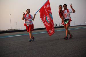 BIB: 50175, 1992, 
                            <button type="button" onclick="openModal(11964284)" class="btn btn-primary btn-sm float-right btn-popup" data-toggle="modal" data-target=".modal-high-quality">
                        <i class="fas fa-shopping-cart"></i> Add to Cart
                    </button>
                                            <button type="button" onclick="isThisMe(11964284, true)" class="btn btn-success btn-sm float-right btn-popup btn-isme hidden" data-toggle="tooltip" data-placement="bottom" title="นี่คือรูปของคุณใช่ไหม คลิกที่นี่เพื่อเอาเข้าอัลบั้ม">
                        <i class="fas fa-plus"></i> Add to album
                    </button>
                    <button type="button" onclick="isThisMe(11964284, false)" class="btn btn-warning btn-sm float-right btn-popup btn-isnotme hidden">
                        <i class="fas fa-ban"></i> Remove from album
                    </button>