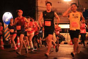 BIB: 2106, 12796, 292, 25907, 4402
                            <button type="button" onclick="openModal(12681078)" class="btn btn-primary btn-sm float-right btn-popup" data-toggle="modal" data-target=".modal-high-quality">
                        <i class="fas fa-shopping-cart"></i> Add to Cart
                    </button>
                                            <button type="button" onclick="isThisMe(12681078, true)" class="btn btn-success btn-sm float-right btn-popup btn-isme hidden" data-toggle="tooltip" data-placement="bottom" title="นี่คือรูปของคุณใช่ไหม คลิกที่นี่เพื่อเอาเข้าอัลบั้ม">
                        <i class="fas fa-plus"></i> Add to album
                    </button>
                    <button type="button" onclick="isThisMe(12681078, false)" class="btn btn-warning btn-sm float-right btn-popup btn-isnotme hidden">
                        <i class="fas fa-ban"></i> Remove from album
                    </button>