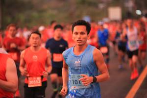 BIB: 20552, 101
                            <button type="button" onclick="openModal(12755396)" class="btn btn-primary btn-sm float-right btn-popup" data-toggle="modal" data-target=".modal-high-quality">
                        <i class="fas fa-shopping-cart"></i> Add to Cart
                    </button>
                                            <button type="button" onclick="isThisMe(12755396, true)" class="btn btn-success btn-sm float-right btn-popup btn-isme hidden" data-toggle="tooltip" data-placement="bottom" title="นี่คือรูปของคุณใช่ไหม คลิกที่นี่เพื่อเอาเข้าอัลบั้ม">
                        <i class="fas fa-plus"></i> Add to album
                    </button>
                    <button type="button" onclick="isThisMe(12755396, false)" class="btn btn-warning btn-sm float-right btn-popup btn-isnotme hidden">
                        <i class="fas fa-ban"></i> Remove from album
                    </button>