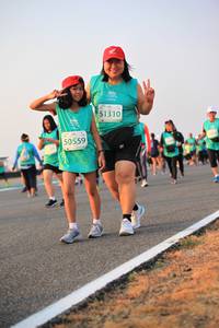 BIB: 51310, 50559
                            <button type="button" onclick="openModal(10545886)" class="btn btn-primary btn-sm float-right btn-popup" data-toggle="modal" data-target=".modal-high-quality">
                        <i class="fas fa-shopping-cart"></i> Add to Cart
                    </button>
                                            <button type="button" onclick="isThisMe(10545886, true)" class="btn btn-success btn-sm float-right btn-popup btn-isme hidden" data-toggle="tooltip" data-placement="bottom" title="นี่คือรูปของคุณใช่ไหม คลิกที่นี่เพื่อเอาเข้าอัลบั้ม">
                        <i class="fas fa-plus"></i> Add to album
                    </button>
                    <button type="button" onclick="isThisMe(10545886, false)" class="btn btn-warning btn-sm float-right btn-popup btn-isnotme hidden">
                        <i class="fas fa-ban"></i> Remove from album
                    </button>