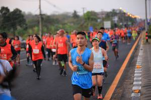 BIB: 1194, 28796, 4658
                            <button type="button" onclick="openModal(12771151)" class="btn btn-primary btn-sm float-right btn-popup" data-toggle="modal" data-target=".modal-high-quality">
                        <i class="fas fa-shopping-cart"></i> Add to Cart
                    </button>
                                            <button type="button" onclick="isThisMe(12771151, true)" class="btn btn-success btn-sm float-right btn-popup btn-isme hidden" data-toggle="tooltip" data-placement="bottom" title="นี่คือรูปของคุณใช่ไหม คลิกที่นี่เพื่อเอาเข้าอัลบั้ม">
                        <i class="fas fa-plus"></i> Add to album
                    </button>
                    <button type="button" onclick="isThisMe(12771151, false)" class="btn btn-warning btn-sm float-right btn-popup btn-isnotme hidden">
                        <i class="fas fa-ban"></i> Remove from album
                    </button>
