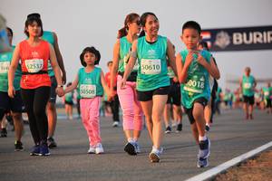 BIB: 50610, 2537, 166, 50018, 50508
                            <button type="button" onclick="openModal(11927814)" class="btn btn-primary btn-sm float-right btn-popup" data-toggle="modal" data-target=".modal-high-quality">
                        <i class="fas fa-shopping-cart"></i> Add to Cart
                    </button>
                                            <button type="button" onclick="isThisMe(11927814, true)" class="btn btn-success btn-sm float-right btn-popup btn-isme hidden" data-toggle="tooltip" data-placement="bottom" title="นี่คือรูปของคุณใช่ไหม คลิกที่นี่เพื่อเอาเข้าอัลบั้ม">
                        <i class="fas fa-plus"></i> Add to album
                    </button>
                    <button type="button" onclick="isThisMe(11927814, false)" class="btn btn-warning btn-sm float-right btn-popup btn-isnotme hidden">
                        <i class="fas fa-ban"></i> Remove from album
                    </button>