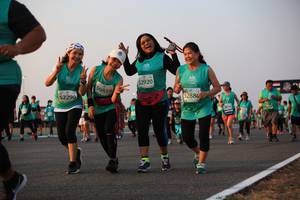 BIB: 52920, 0859, 52880, 52290
                            <button type="button" onclick="openModal(10547584)" class="btn btn-primary btn-sm float-right btn-popup" data-toggle="modal" data-target=".modal-high-quality">
                        <i class="fas fa-shopping-cart"></i> Add to Cart
                    </button>
                                            <button type="button" onclick="isThisMe(10547584, true)" class="btn btn-success btn-sm float-right btn-popup btn-isme hidden" data-toggle="tooltip" data-placement="bottom" title="นี่คือรูปของคุณใช่ไหม คลิกที่นี่เพื่อเอาเข้าอัลบั้ม">
                        <i class="fas fa-plus"></i> Add to album
                    </button>
                    <button type="button" onclick="isThisMe(10547584, false)" class="btn btn-warning btn-sm float-right btn-popup btn-isnotme hidden">
                        <i class="fas fa-ban"></i> Remove from album
                    </button>