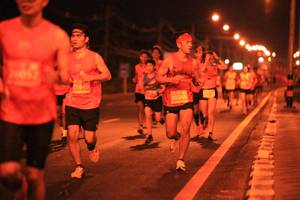 BIB: 0052, 21849, 20348
                            <button type="button" onclick="openModal(12684701)" class="btn btn-primary btn-sm float-right btn-popup" data-toggle="modal" data-target=".modal-high-quality">
                        <i class="fas fa-shopping-cart"></i> Add to Cart
                    </button>
                                            <button type="button" onclick="isThisMe(12684701, true)" class="btn btn-success btn-sm float-right btn-popup btn-isme hidden" data-toggle="tooltip" data-placement="bottom" title="นี่คือรูปของคุณใช่ไหม คลิกที่นี่เพื่อเอาเข้าอัลบั้ม">
                        <i class="fas fa-plus"></i> Add to album
                    </button>
                    <button type="button" onclick="isThisMe(12684701, false)" class="btn btn-warning btn-sm float-right btn-popup btn-isnotme hidden">
                        <i class="fas fa-ban"></i> Remove from album
                    </button>