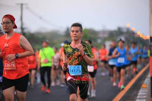 BIB: 22678, 14175
                            <button type="button" onclick="openModal(12769073)" class="btn btn-primary btn-sm float-right btn-popup" data-toggle="modal" data-target=".modal-high-quality">
                        <i class="fas fa-shopping-cart"></i> Add to Cart
                    </button>
                                            <button type="button" onclick="isThisMe(12769073, true)" class="btn btn-success btn-sm float-right btn-popup btn-isme hidden" data-toggle="tooltip" data-placement="bottom" title="นี่คือรูปของคุณใช่ไหม คลิกที่นี่เพื่อเอาเข้าอัลบั้ม">
                        <i class="fas fa-plus"></i> Add to album
                    </button>
                    <button type="button" onclick="isThisMe(12769073, false)" class="btn btn-warning btn-sm float-right btn-popup btn-isnotme hidden">
                        <i class="fas fa-ban"></i> Remove from album
                    </button>