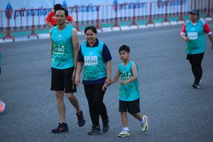 BIB: 53343, 51882, 53162, 51543
                            <button type="button" onclick="openModal(10565974)" class="btn btn-primary btn-sm float-right btn-popup" data-toggle="modal" data-target=".modal-high-quality">
                        <i class="fas fa-shopping-cart"></i> Add to Cart
                    </button>
                                            <button type="button" onclick="isThisMe(10565974, true)" class="btn btn-success btn-sm float-right btn-popup btn-isme hidden" data-toggle="tooltip" data-placement="bottom" title="นี่คือรูปของคุณใช่ไหม คลิกที่นี่เพื่อเอาเข้าอัลบั้ม">
                        <i class="fas fa-plus"></i> Add to album
                    </button>
                    <button type="button" onclick="isThisMe(10565974, false)" class="btn btn-warning btn-sm float-right btn-popup btn-isnotme hidden">
                        <i class="fas fa-ban"></i> Remove from album
                    </button>