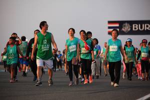 BIB: 51928, 53005, 53002, 5269, 1642, 21653
                            <button type="button" onclick="openModal(10549278)" class="btn btn-primary btn-sm float-right btn-popup" data-toggle="modal" data-target=".modal-high-quality">
                        <i class="fas fa-shopping-cart"></i> Add to Cart
                    </button>
                                            <button type="button" onclick="isThisMe(10549278, true)" class="btn btn-success btn-sm float-right btn-popup btn-isme hidden" data-toggle="tooltip" data-placement="bottom" title="นี่คือรูปของคุณใช่ไหม คลิกที่นี่เพื่อเอาเข้าอัลบั้ม">
                        <i class="fas fa-plus"></i> Add to album
                    </button>
                    <button type="button" onclick="isThisMe(10549278, false)" class="btn btn-warning btn-sm float-right btn-popup btn-isnotme hidden">
                        <i class="fas fa-ban"></i> Remove from album
                    </button>