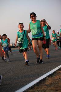 BIB: 2244
                            <button type="button" onclick="openModal(11908464)" class="btn btn-primary btn-sm float-right btn-popup" data-toggle="modal" data-target=".modal-high-quality">
                        <i class="fas fa-shopping-cart"></i> Add to Cart
                    </button>
                                            <button type="button" onclick="isThisMe(11908464, true)" class="btn btn-success btn-sm float-right btn-popup btn-isme hidden" data-toggle="tooltip" data-placement="bottom" title="นี่คือรูปของคุณใช่ไหม คลิกที่นี่เพื่อเอาเข้าอัลบั้ม">
                        <i class="fas fa-plus"></i> Add to album
                    </button>
                    <button type="button" onclick="isThisMe(11908464, false)" class="btn btn-warning btn-sm float-right btn-popup btn-isnotme hidden">
                        <i class="fas fa-ban"></i> Remove from album
                    </button>