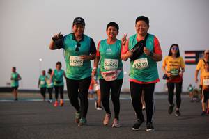 BIB: 53269, 52656, 53019
                            <button type="button" onclick="openModal(11945101)" class="btn btn-primary btn-sm float-right btn-popup" data-toggle="modal" data-target=".modal-high-quality">
                        <i class="fas fa-shopping-cart"></i> Add to Cart
                    </button>
                                            <button type="button" onclick="isThisMe(11945101, true)" class="btn btn-success btn-sm float-right btn-popup btn-isme hidden" data-toggle="tooltip" data-placement="bottom" title="นี่คือรูปของคุณใช่ไหม คลิกที่นี่เพื่อเอาเข้าอัลบั้ม">
                        <i class="fas fa-plus"></i> Add to album
                    </button>
                    <button type="button" onclick="isThisMe(11945101, false)" class="btn btn-warning btn-sm float-right btn-popup btn-isnotme hidden">
                        <i class="fas fa-ban"></i> Remove from album
                    </button>