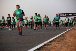 BIB: 50311
                            <button type="button" onclick="openModal(10547369)" class="btn btn-primary btn-sm float-right btn-popup" data-toggle="modal" data-target=".modal-high-quality">
                        <i class="fas fa-shopping-cart"></i> Add to Cart
                    </button>
                                            <button type="button" onclick="isThisMe(10547369, true)" class="btn btn-success btn-sm float-right btn-popup btn-isme hidden" data-toggle="tooltip" data-placement="bottom" title="นี่คือรูปของคุณใช่ไหม คลิกที่นี่เพื่อเอาเข้าอัลบั้ม">
                        <i class="fas fa-plus"></i> Add to album
                    </button>
                    <button type="button" onclick="isThisMe(10547369, false)" class="btn btn-warning btn-sm float-right btn-popup btn-isnotme hidden">
                        <i class="fas fa-ban"></i> Remove from album
                    </button>